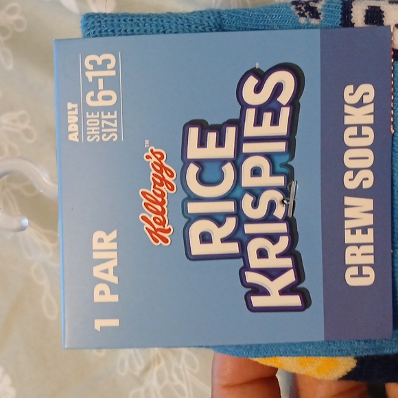 NWT Kellogg's Rice Krispies Crew Socks Unisex 6-13 - Picture 2 of 4